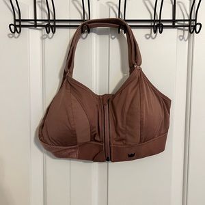 SHEFIT sports bra in color RUSH